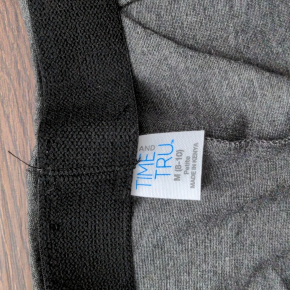 Time and Tru Womans Gray Pants size M (8-10) Petite - Picture 3 of 5
